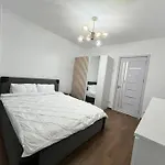 Bucharest Central & Spacious 3Br 3Ba Family Apt
