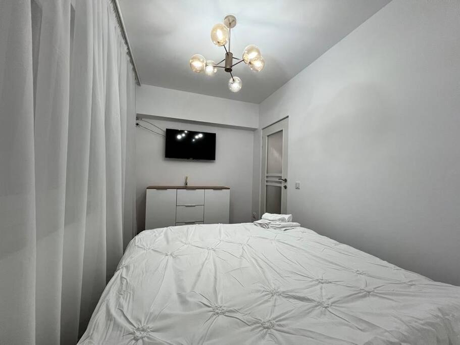 & Spacious 3br 3ba Family Apartament